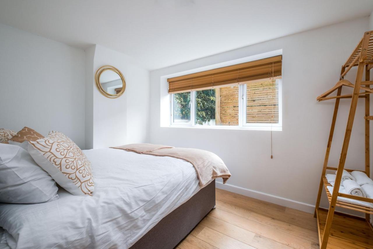 Cosy Flat In Free Parking Area, Next To Bus Stop Hove Buitenkant foto